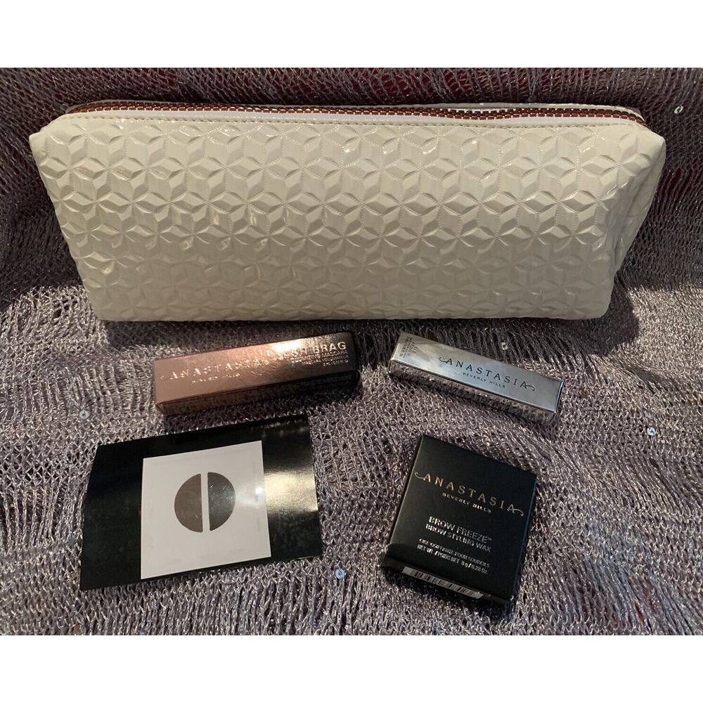 ANASTASIA BEVERLY HILLS BROW FREEZE .28oz + LASH BRAG Mascara + EYE PRIMER + Bag